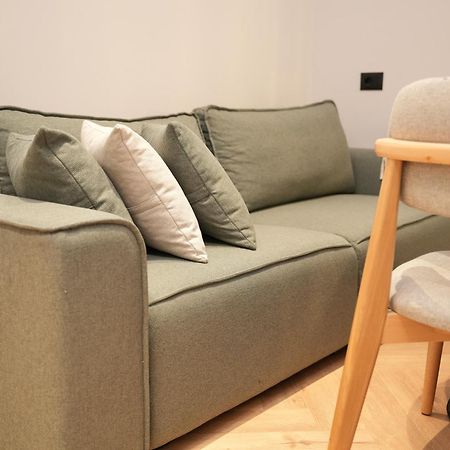 Nea Deluxe Apart-Hotel Tiran Dış mekan fotoğraf