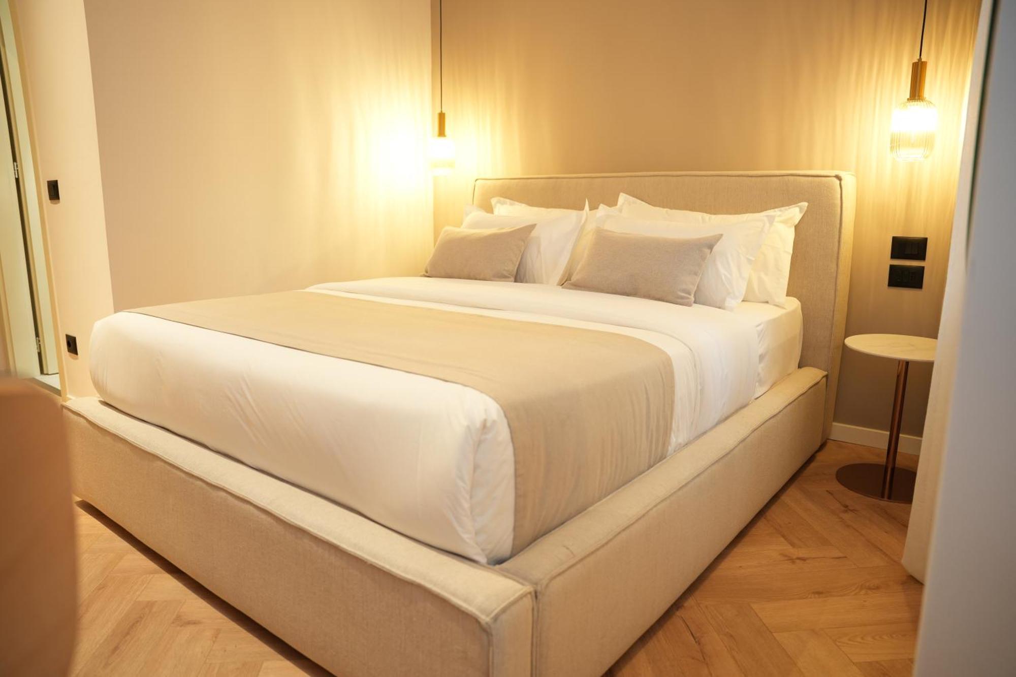 Nea Deluxe Apart-Hotel Tiran Dış mekan fotoğraf