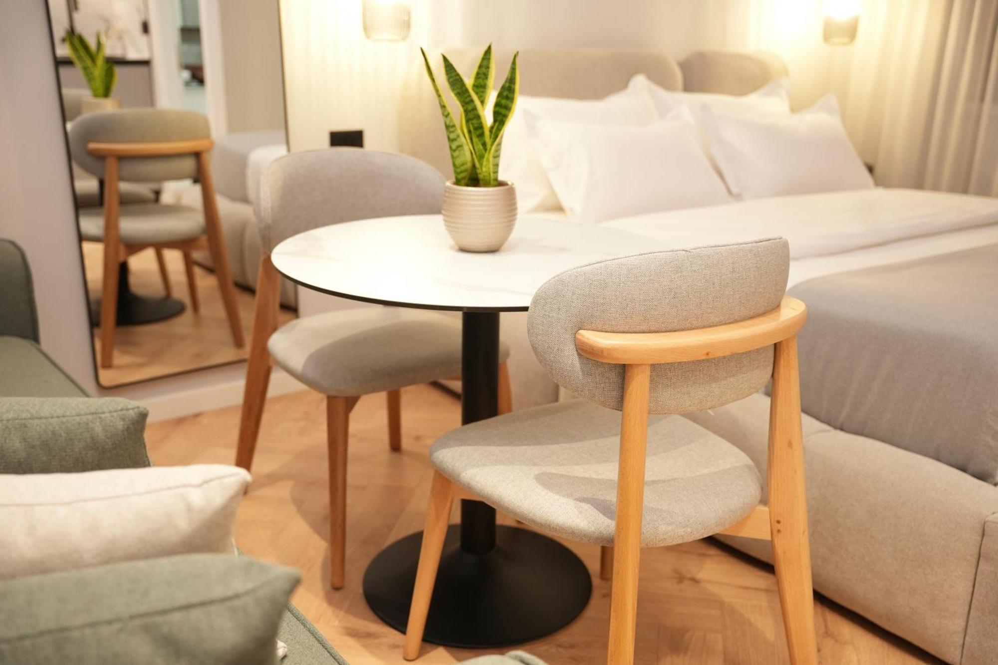 Nea Deluxe Apart-Hotel Tiran Dış mekan fotoğraf