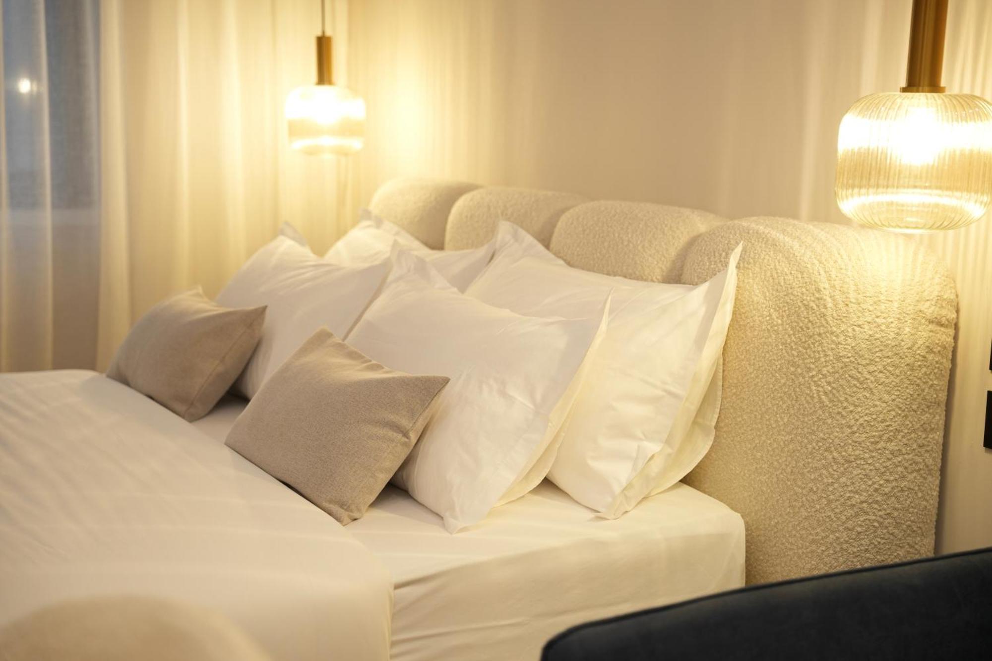 Nea Deluxe Apart-Hotel Tiran Dış mekan fotoğraf